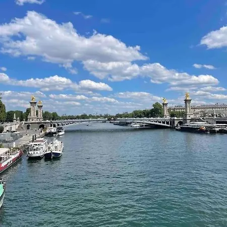 Apartament Quartier Tour Eiffel Paryż